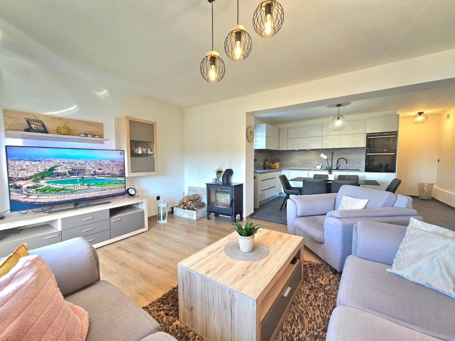 Apartment Paula Ядраново Екстер'єр фото